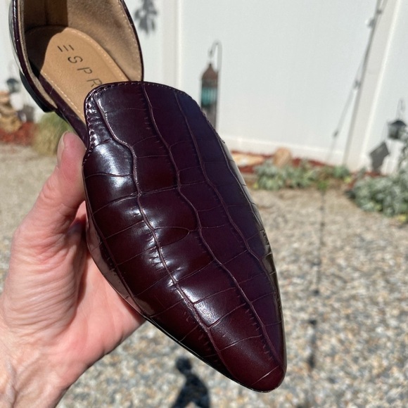 Esprit Women's Peace Croc Embossed D'Orsay Flat Bordeaux Size: 6 M color maroon - Picture 8 of 8